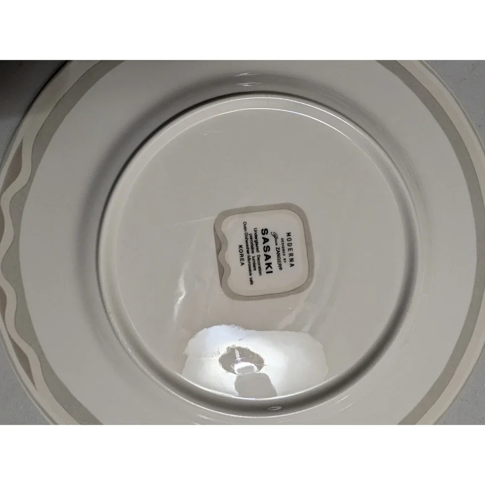 Sasaki Salad Serving Plates 8.5